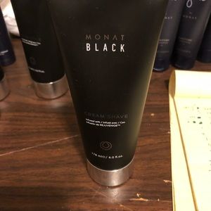 Monat Creamshave